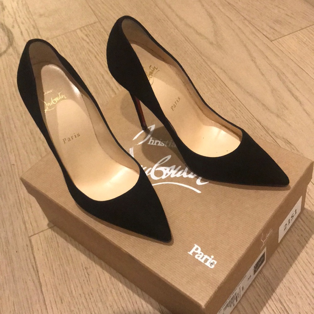 So Kate 120 Veau Velours in black!!!